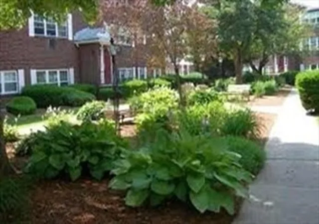 16th image of 17 Cass St #2, West Roxbury, MA 02132 | MLS# 73564279