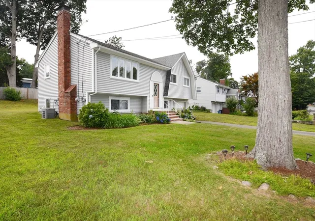 3rd image of 37 Thornton Ave, Brockton, MA 02301 | MLS# 73556439
