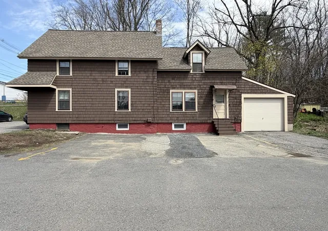 Homes for sale in Greenfield, MA | 30 Mohawk Trl, Greenfield, MA 01301 | MLS# 73511272