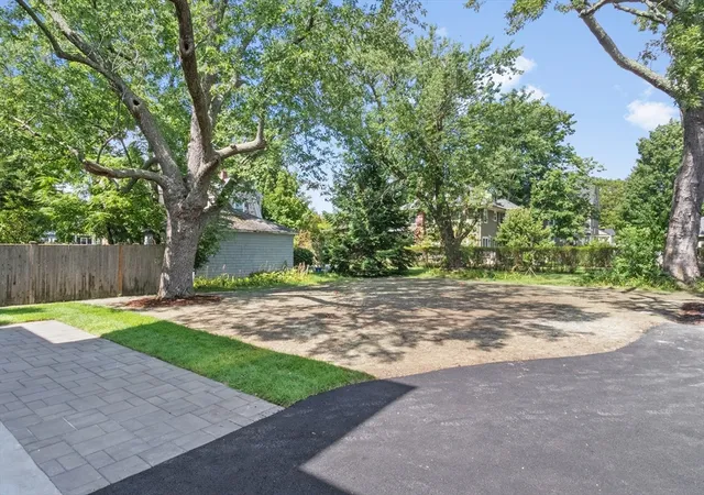 33rd image of 315 Crafts St, Newton, MA 02460 | MLS# 73568103