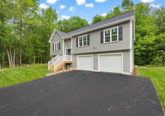Homes for sale in Charlton, MA | 100 Old Worcester Rd, Charlton, MA 01507 | MLS# 73527983