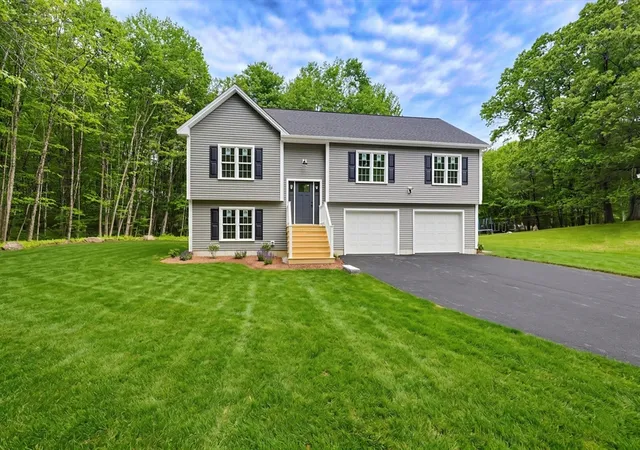 Homes for sale in Charlton, MA | 100 Old Worcester Rd, Charlton, MA 01507 | MLS# 73527983