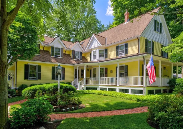 Homes for sale in Wellesley Hills, MA | 319 Oakland St, Wellesley Hills, MA 02481 | MLS# 73541195