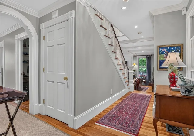 Homes for sale in Wellesley Hills, MA | 319 Oakland St, Wellesley Hills, MA 02481 | MLS# 73541195