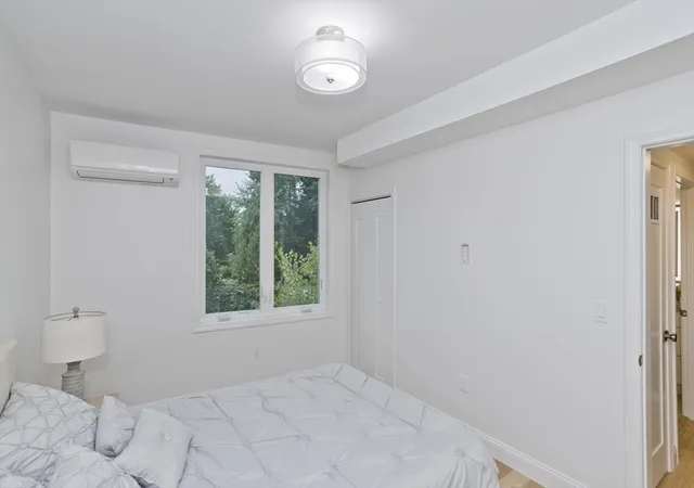 5th image of 107 Williams Street #2 B, Northampton, MA 01060 | MLS# 73567320