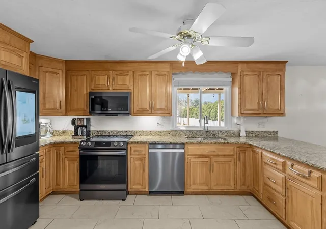 Homes for sale in Bellingham, MA | 3 Taylor, Bellingham, MA 02019 | MLS# 73513099