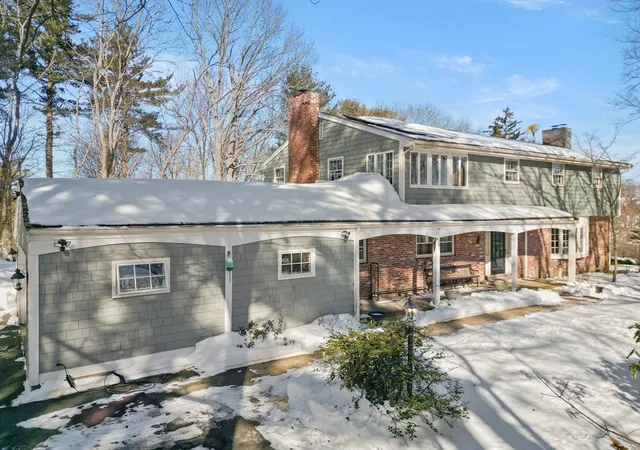 Homes for sale in Beverly, MA | 11 Pickman Rd, Beverly, MA 01915 | MLS# 73475006