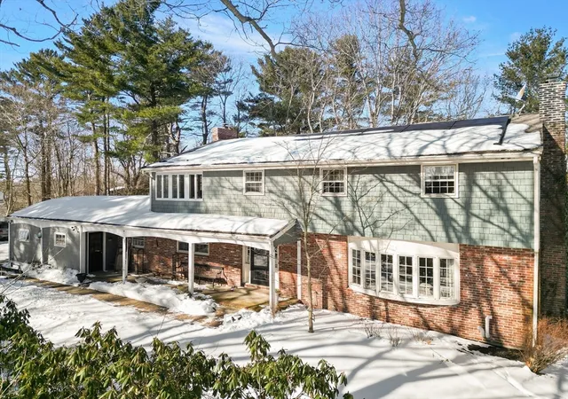 Homes for sale in Beverly, MA | 11 Pickman Rd, Beverly, MA 01915 | MLS# 73475006