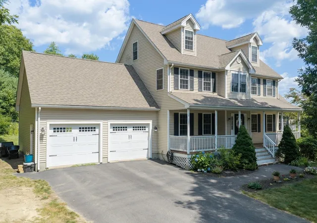 2nd image of 36 Crescent Lane, Douglas, MA 01516 | MLS# 73556989
