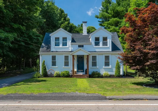 1st image of 30 Worcester St, Taunton, MA 02780 | MLS# 73554817