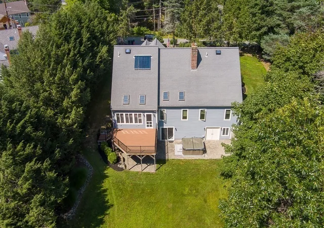 5th image of 176 Putnam Rd, Holden, MA 01520 | MLS# 73563530