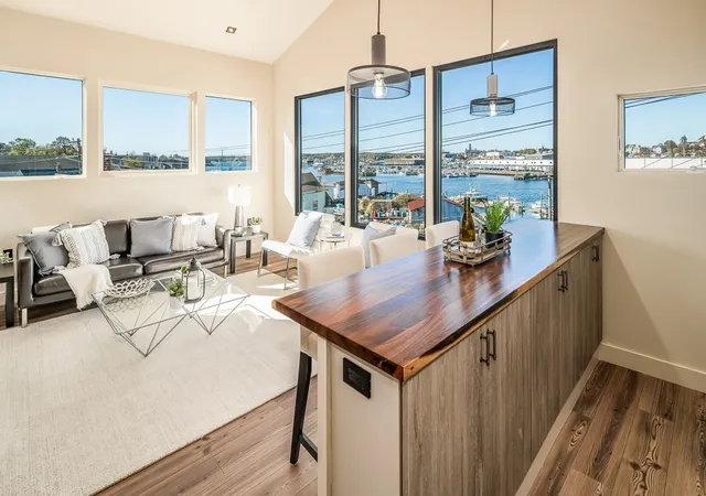 Photo 4 of Condo for sale at 86 E Main St #2, Gloucester, MA 01930 | MLS# 73596679 | Listing updated on 2026-10-30