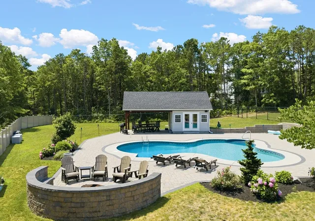 Photo 3 of Single family home for sale at 34 Nautical Way, Plymouth, MA 02360 | MLS# 73555510 | Listing updated on 2026-08-09