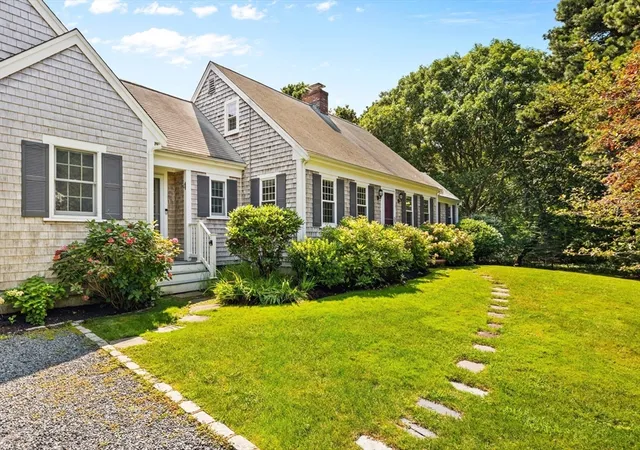 2nd image of 11 Barnes Lane, West Yarmouth, MA 02673 | MLS# 73563562
