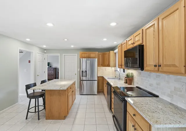 Photo 4 of Single family home for sale at 44 Raffaele Dr, Waltham, MA 02452 | MLS# 73568607 | Listing updated on 2026-09-14
