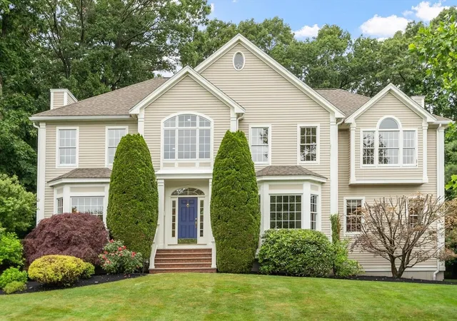 Photo 1 of Single family home for sale at 33 Nutmeg Ln, North Andover, MA 01845 | MLS# 73540971 | Listing updated on 2026-09-13