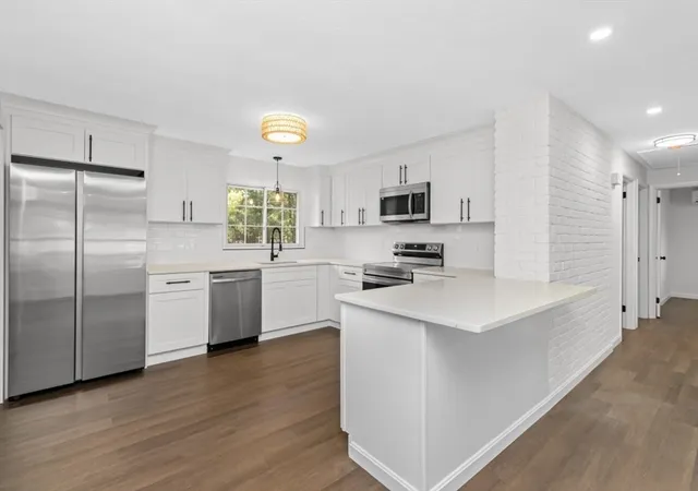 4th image of 300 Jon Dr, Brockton, MA 02302 | MLS# 73521272