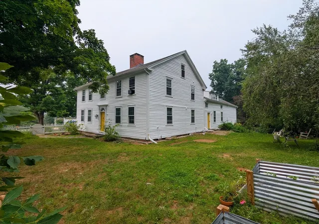 2nd image of 16 Parish Hill Rd, Granby, MA 01033 | MLS# 73554583