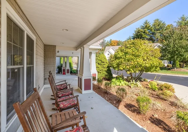 27th image of 7 Crescent Way #319, Sturbridge, MA 01518 | MLS# 73567971
