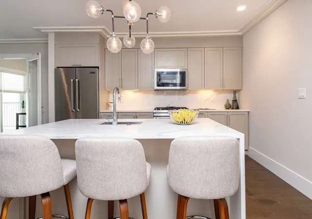 5th image of 214 Market Street #201, Boston, MA 02135 | MLS# 73482990