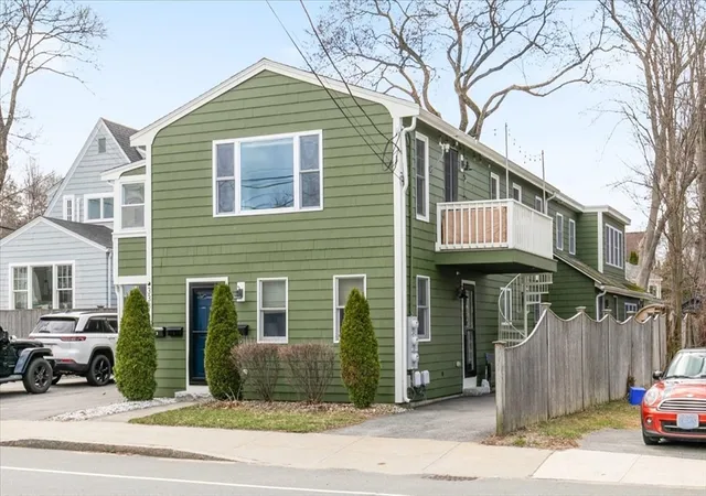 5th image of 333 Merrimac St #1, Newburyport, MA 01950 | MLS# 73498003