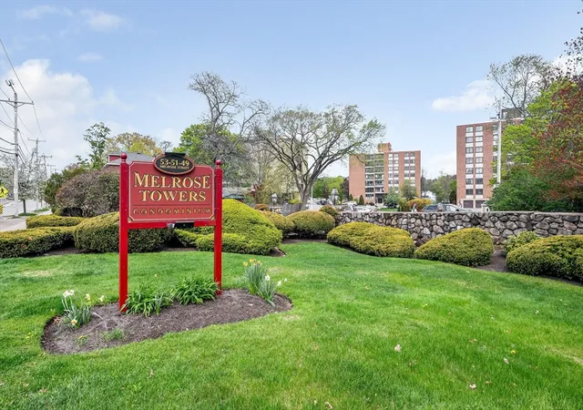 2nd image of 49 Melrose St #4B, Melrose, MA 02176 | MLS# 73514258