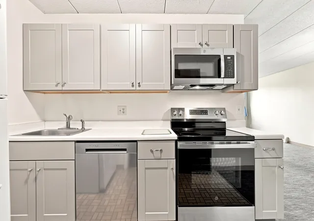 2nd image of 50 Water St #47, Medford, MA 02155 | MLS# 73552596