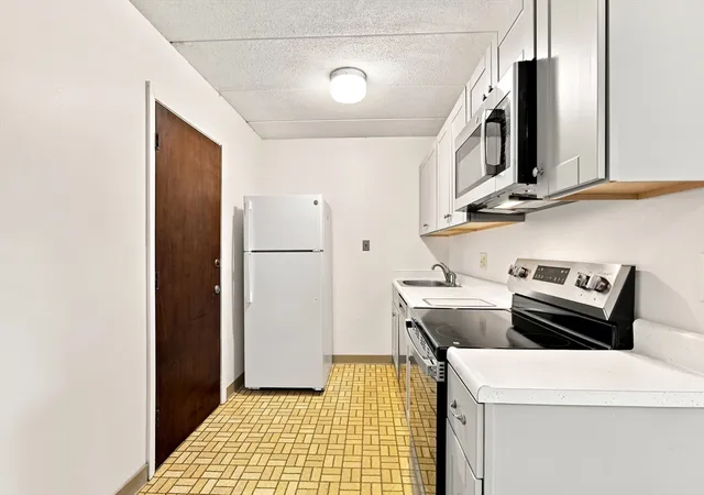 4th image of 50 Water St #47, Medford, MA 02155 | MLS# 73552596