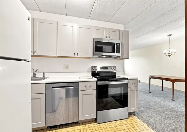 5th image of 50 Water St #47, Medford, MA 02155 | MLS# 73552596