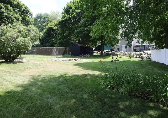 26th image of 129 Burley St, Danvers, MA 01923 | MLS# 73561253