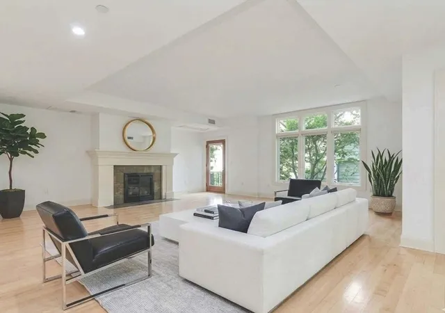 2nd image of 201 Freeman Street #A7, Brookline, MA 02446 | MLS# 73504443
