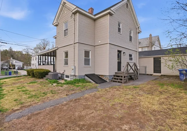 Homes for sale in Leominster, MA | 47 Hale St, Leominster, MA 01453 | MLS# 73540672
