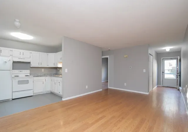 Homes for sale in Amherst, MA | 170 E Hadley Rd #13, Amherst, MA 01002 | MLS# 73532942
