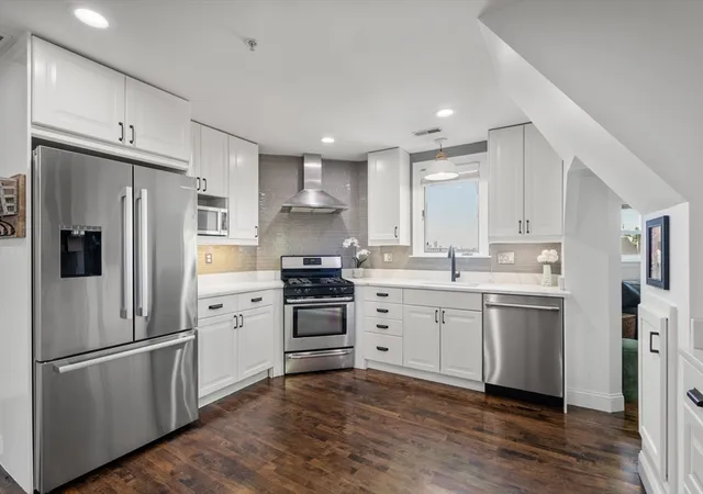 2nd image of 155 Franklin Ave #3, Chelsea, MA 02150 | MLS# 73547166