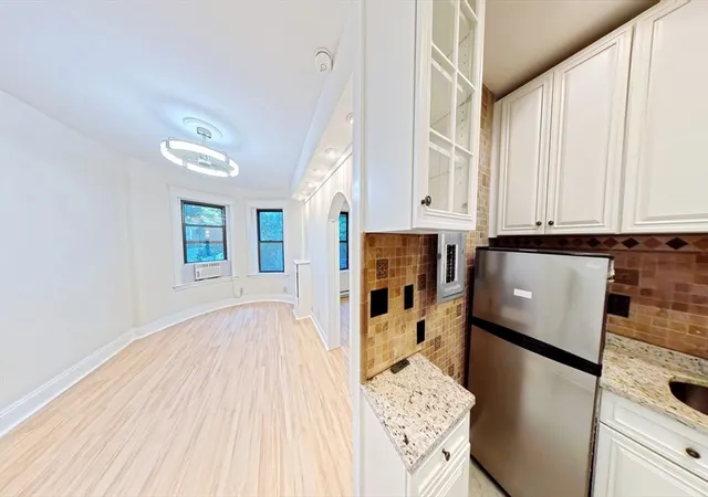1st image of 40 Winchester St #8, Brookline, MA 02446 | MLS# 73559243