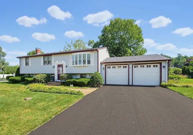 1st image of 75 Concetta Dr, Bridgewater, MA 02324 | MLS# 73559886