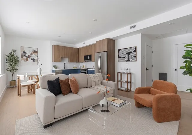 2nd image of 27 Dixwell St #4A, Roxbury, MA 02119 | MLS# 73553617