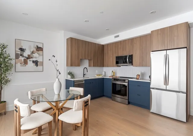 4th image of 27 Dixwell St #4A, Roxbury, MA 02119 | MLS# 73553617