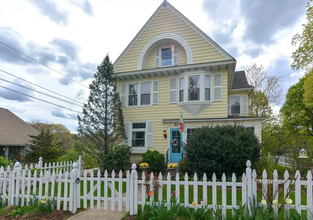 Photo 2 of Single family home for sale at 24 Main St, Upton, MA 01568 | MLS# 73559135 | Listing updated on 2026-09-22