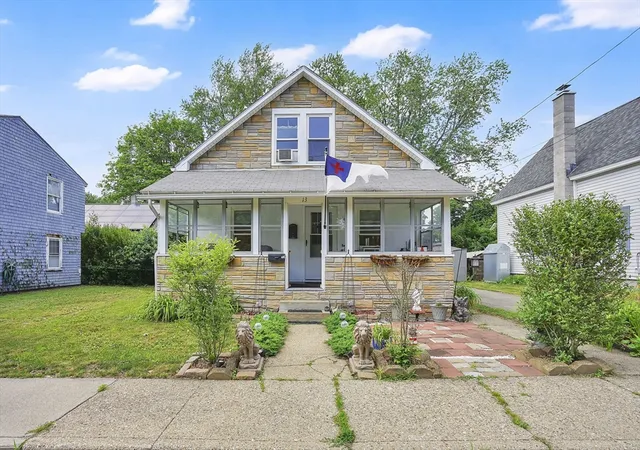Homes for sale in Palmer, MA | 13 Orchard St, Palmer, MA 01069 | MLS# 73536442