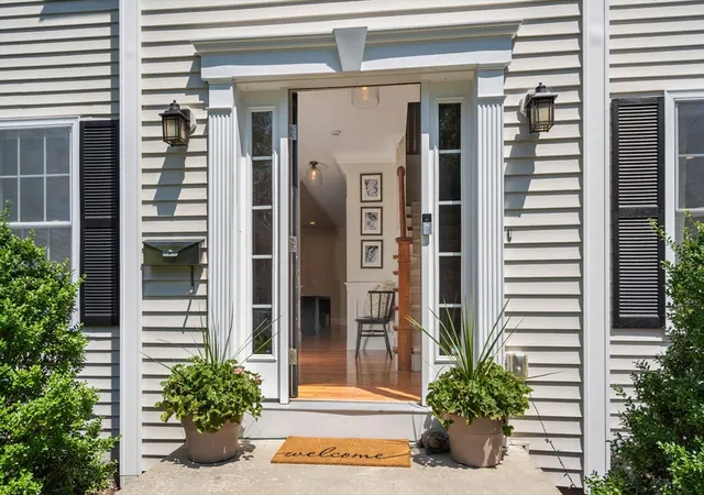 2nd image of 11 Shadow Ln, Wellesley, MA 02482 | MLS# 73552192