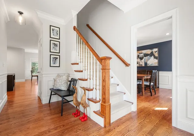 3rd image of 11 Shadow Ln, Wellesley, MA 02482 | MLS# 73552192
