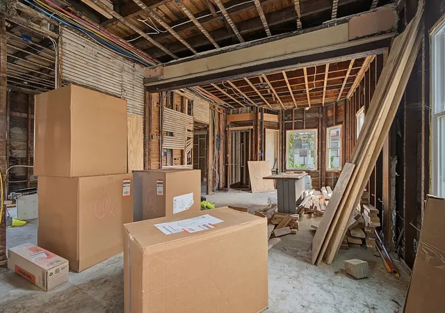 Listing Photo 5 - Condo for sale in building located at 23 Bryan St, Fall River, MA 02724