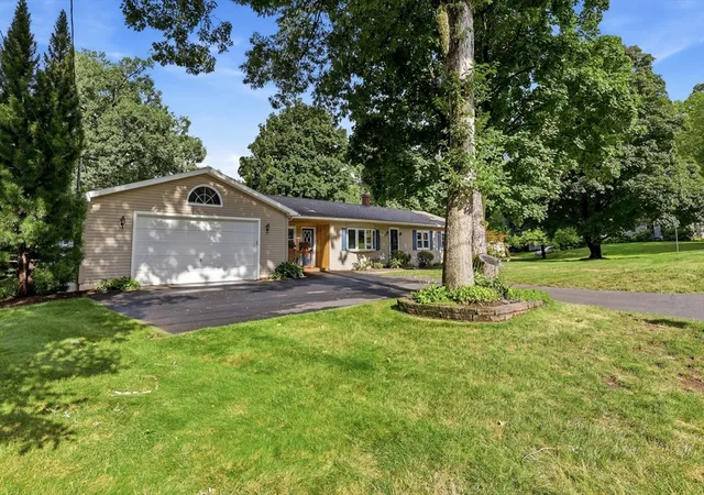 Photo 2 of Single family home for sale at 8 Linwood Dr, Wilbraham, MA 01095 | MLS# 73559555 | Listing updated on 2026-09-08