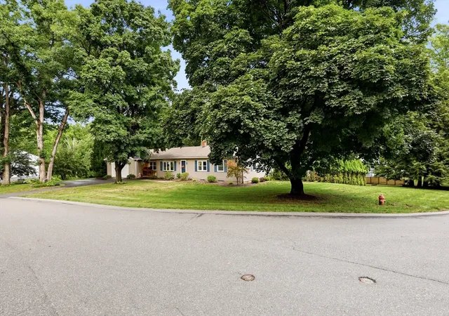Photo 4 of Single family home for sale at 8 Linwood Dr, Wilbraham, MA 01095 | MLS# 73559555 | Listing updated on 2026-09-08