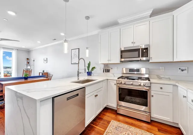 Homes for sale in Medford, MA | 87 Medford Street #407, Medford, MA 02145 | MLS# 73517288