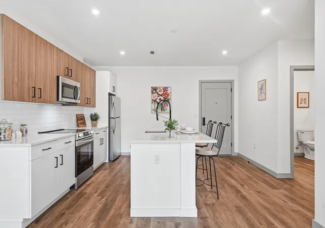 Homes for sale in Wilmington, MA | 203 Lowell St #103, Wilmington, MA 01887 | MLS# 73533952