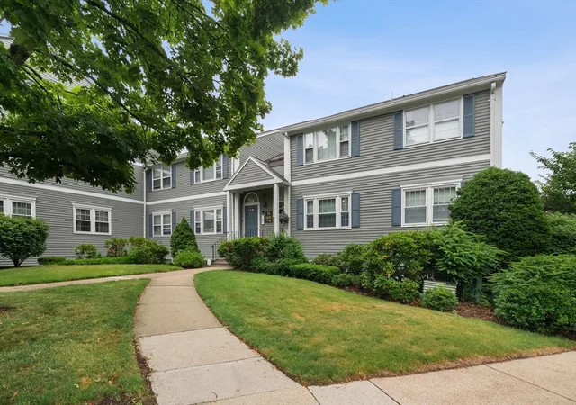 Homes for sale in East Walpole, MA | 34 Washington Grn #6, East Walpole, MA 02032 | MLS# 73541235