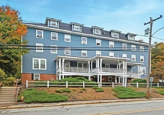 Homes for sale in Upton, MA | 135 Main St, Upton, MA 01568 | MLS# 73489706