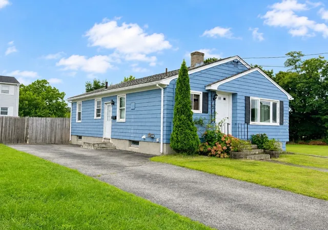 4th image of 60 Martin St, East Providence, RI 02914 | MLS# 73564780